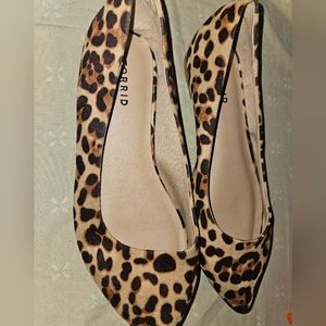 11W Torrid Leopard flats